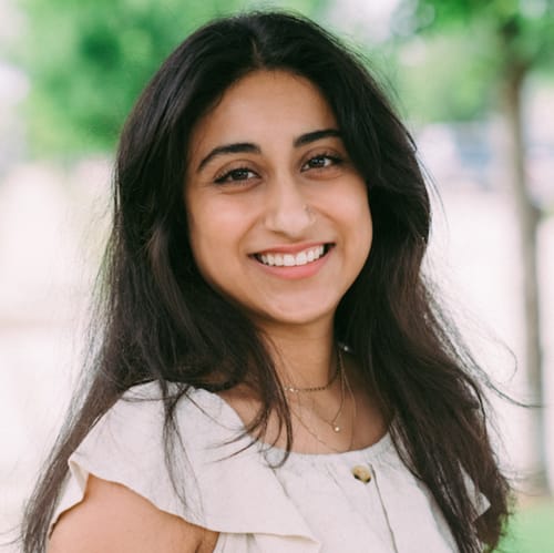 Headshot of Manveer Kaur, LCSW