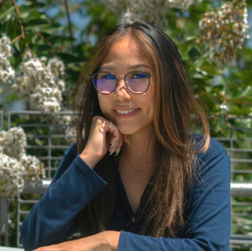 Headshot of Lauren Liu, LMFT