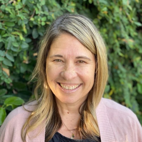 Headshot of Rhea Ann Dandeneau, LCSW