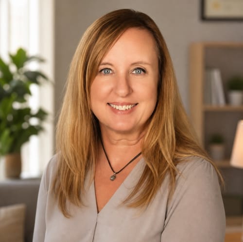 Headshot of Christie Iribarren, LCSW
