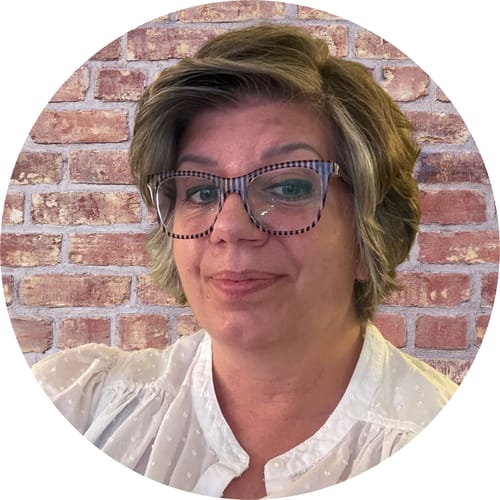 Headshot of Susan Van Staden, LPC