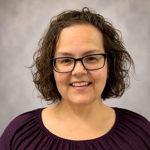 Headshot of Tobi Long, LCSW