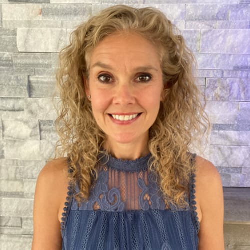 Headshot of Karen Lord, LCSW