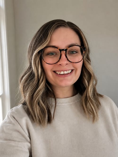Headshot of Angela Wilbanks, APRN