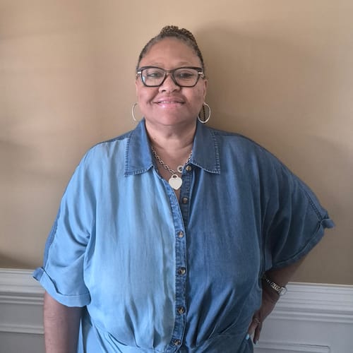 Headshot of Yolanda Vernon, LCSW