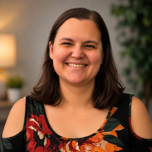 Headshot of Sarah Slinkard, LCSW