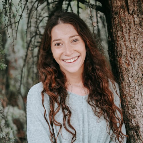 Headshot of Remy Harris, LCSW