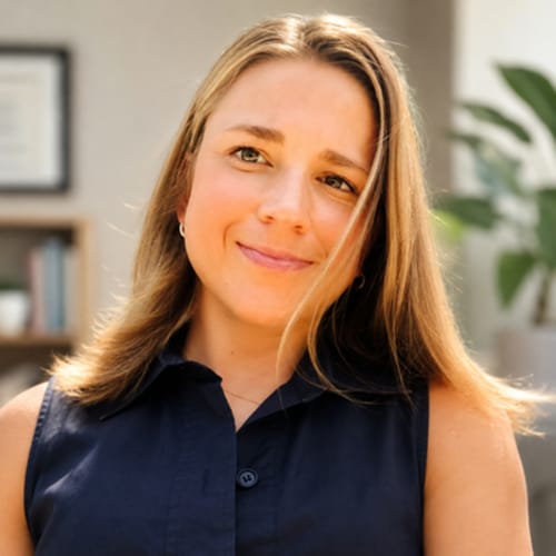 Headshot of Melissa Scagnelli, LCSW