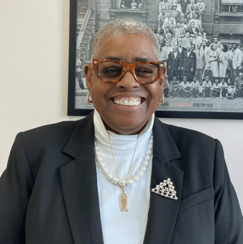 Headshot of Regina Ross, LCSW