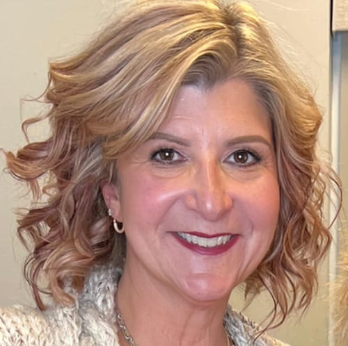 Headshot of Kathleen Leonard, LCSW