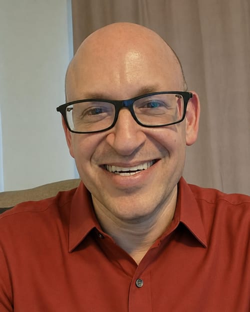 Headshot of Douglas Foresta, LICSW