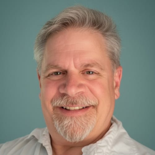 Headshot of Matthew Kramer, LMFT
