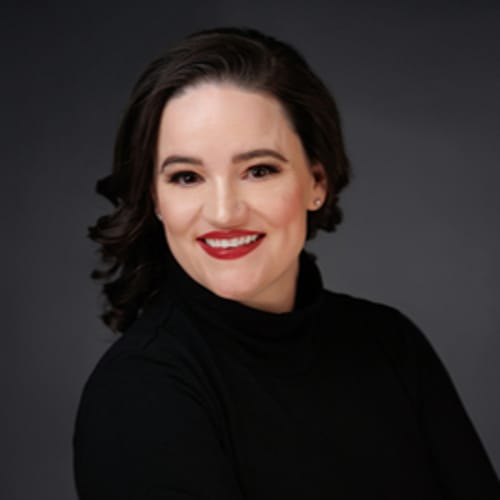 Headshot of Amanda Aune, APRN