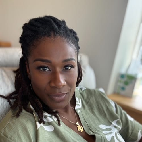 Headshot of Evelyn Brobbey, NP