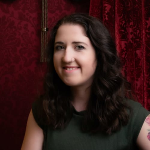 Headshot of Ginny Brundeen, LCSW