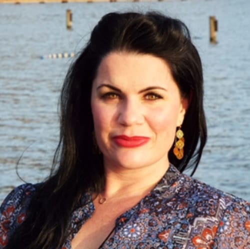 Headshot of Deana Bieker, LMHC