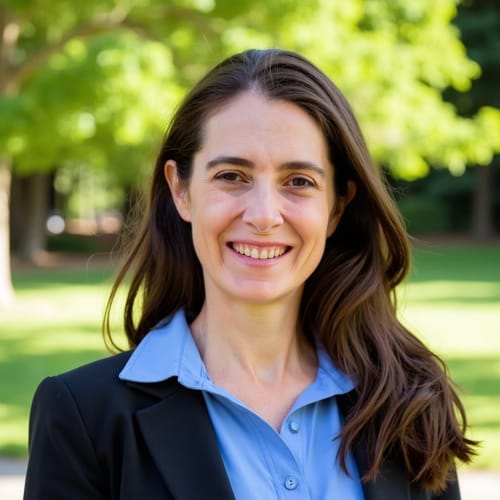 Headshot of Anne Marie Greenberg, LCSW