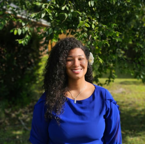 Headshot of Elizabeth Cooper-Galvan, LMHC