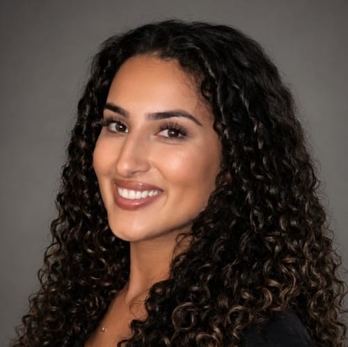 Headshot of Talia Carcieri, LMHC