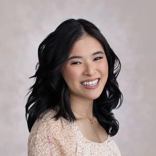 Headshot of Tiffany Wu, APRN_CNP