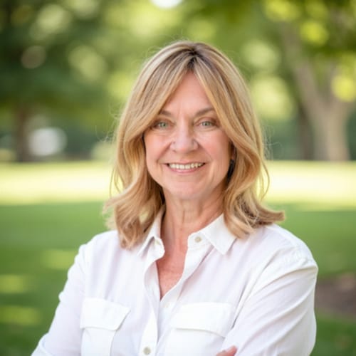 Headshot of Julie Strentzsch, LPC