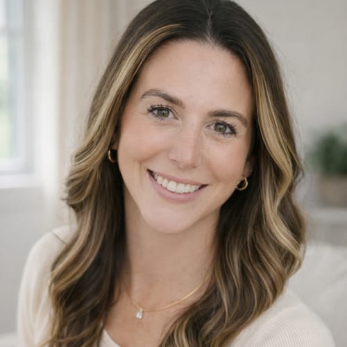 Headshot of Allison Rezendes, LPC