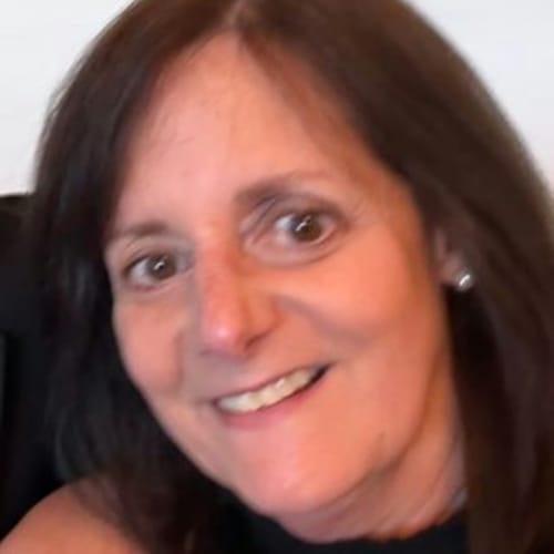 Headshot of Debbie Zimmerman, LCSW