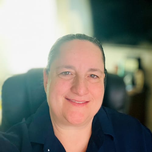 Headshot of Laura Rosser, LPC