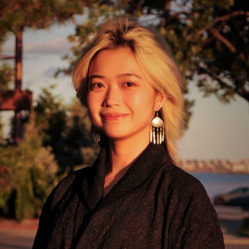 Headshot of Fangning Dong, LMHC