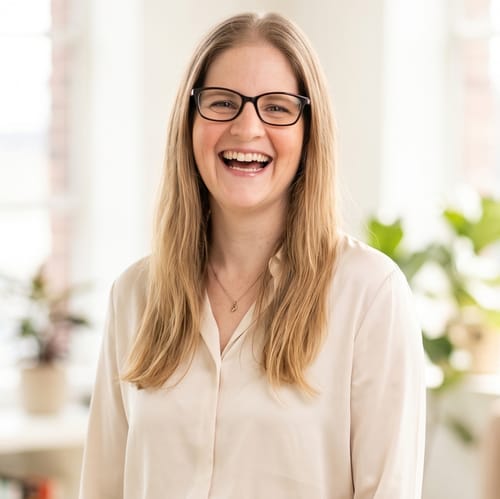 Headshot of Renee Walter, APRN