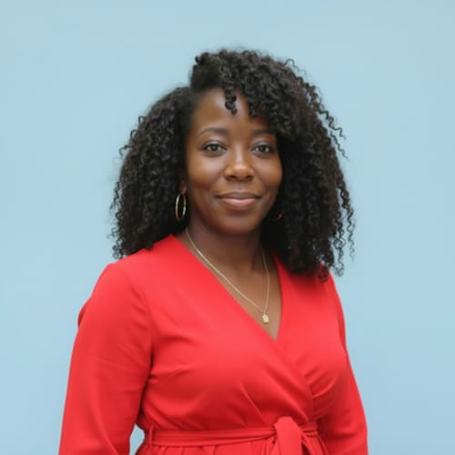 Headshot of Casonja Davis, LCMHC