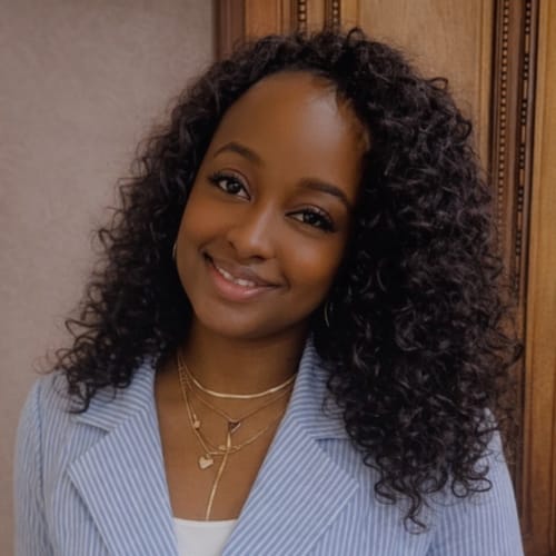Headshot of Alexia Daniels, LPC