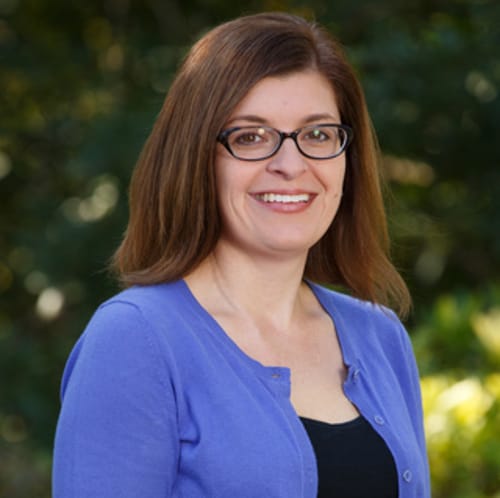 Headshot of Amanda Hawkins, LMHC