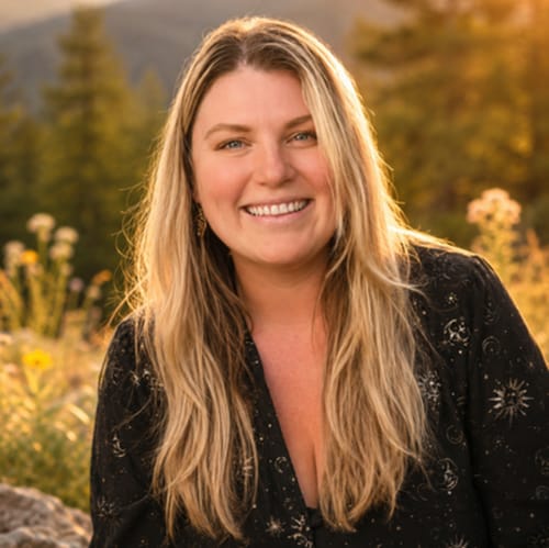 Headshot of Chablis Powers, LPC