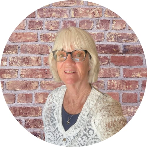 Headshot of Colleen Tretton, LPC