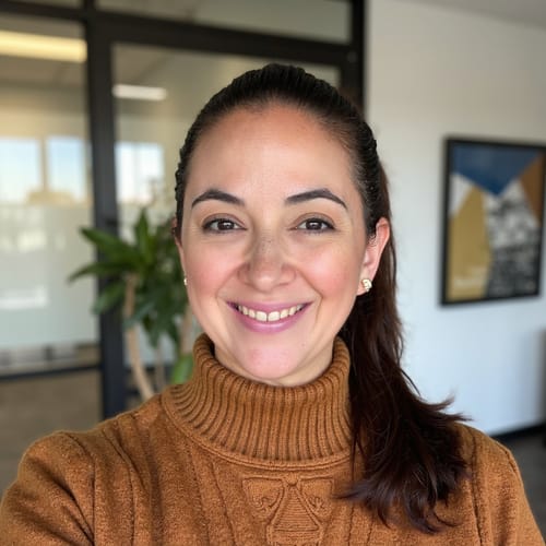 Headshot of Shlomit Oliel Marquez, LPC