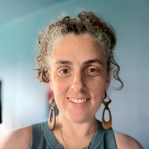 Headshot of Katherine Thompson Graves, LPC