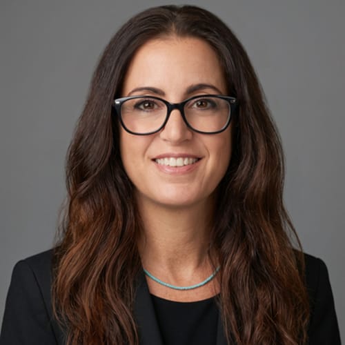 Headshot of Donna Bishri, LCSW