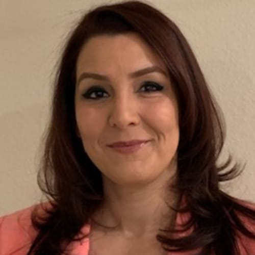Headshot of Laleh Rokni, LMFT