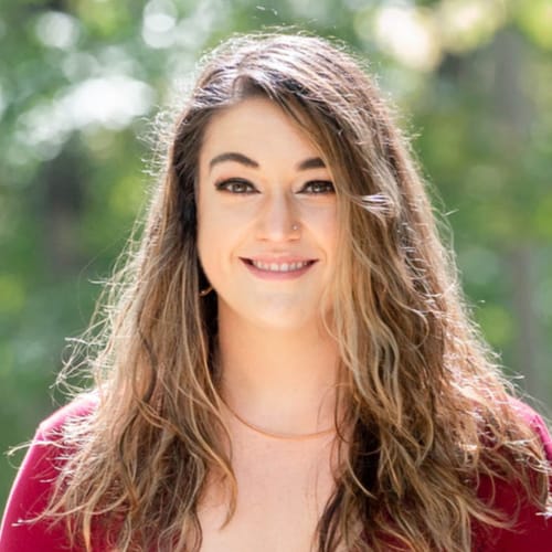 Headshot of Christin Gianola, LMHC