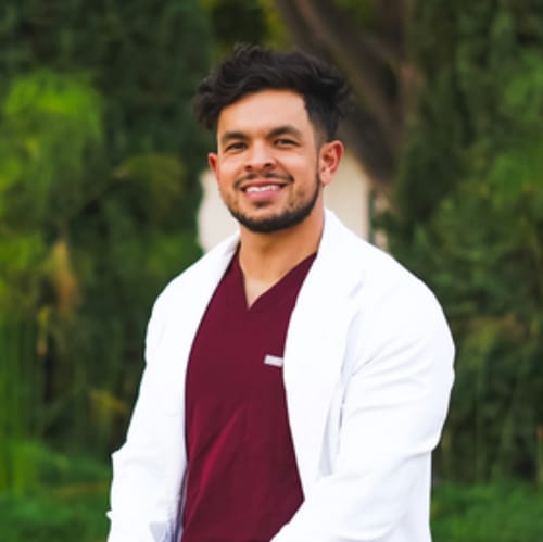 Headshot of Alexander Sanchez, NP