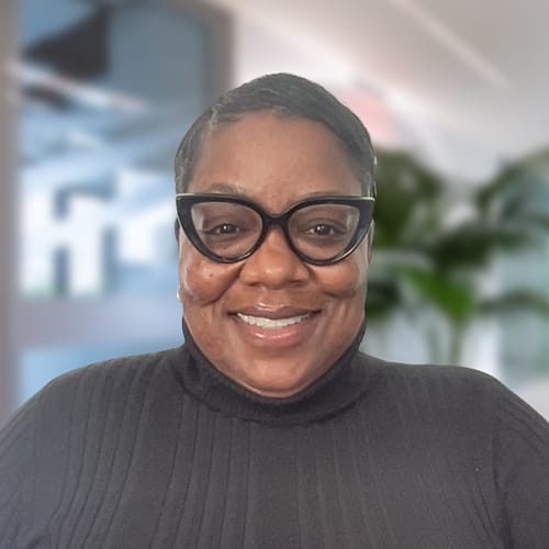 Headshot of Ebony Benjamin, LCSW