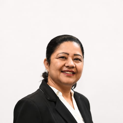 Headshot of Anu Parmar, APRN