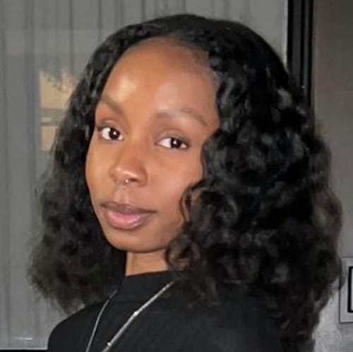 Headshot of Dennise Gregory, LMHC
