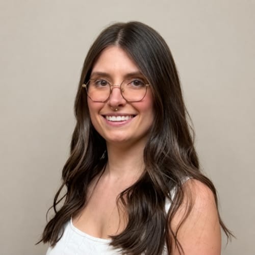 Headshot of Leanne Des Rosiers, LPC