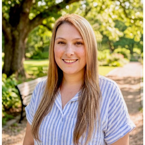 Headshot of Alyssa Stead, LMHC