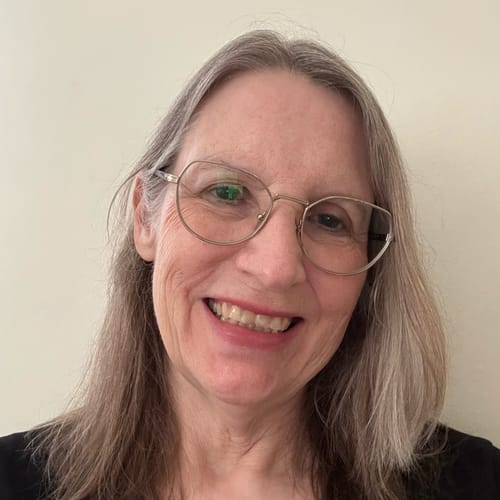 Headshot of Marla Grafton, LCSW