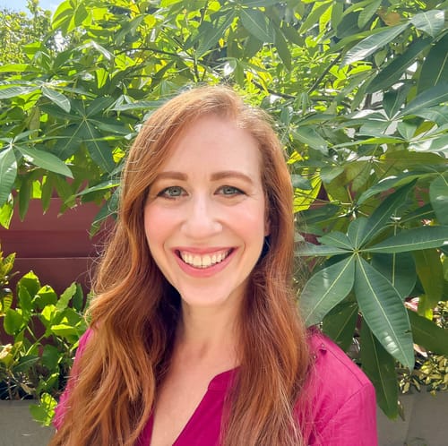 Headshot of Beth Siller, LMFT