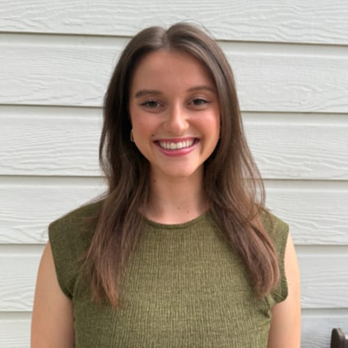 Headshot of Alison Richter, LPC