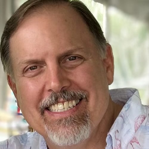 Headshot of Robert Tierney, LCSW